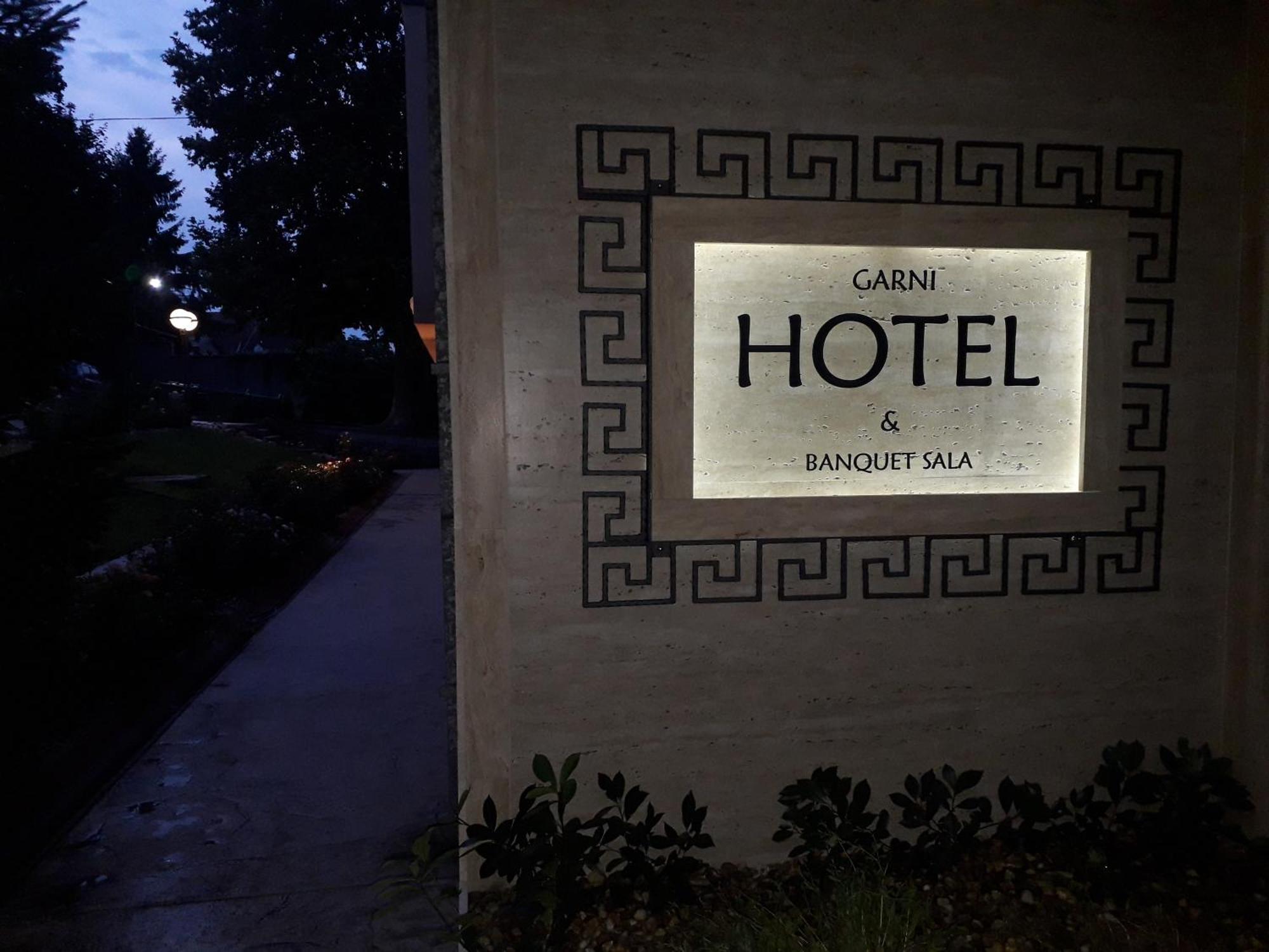 Hotel Marina Oasa Grocka Luaran gambar